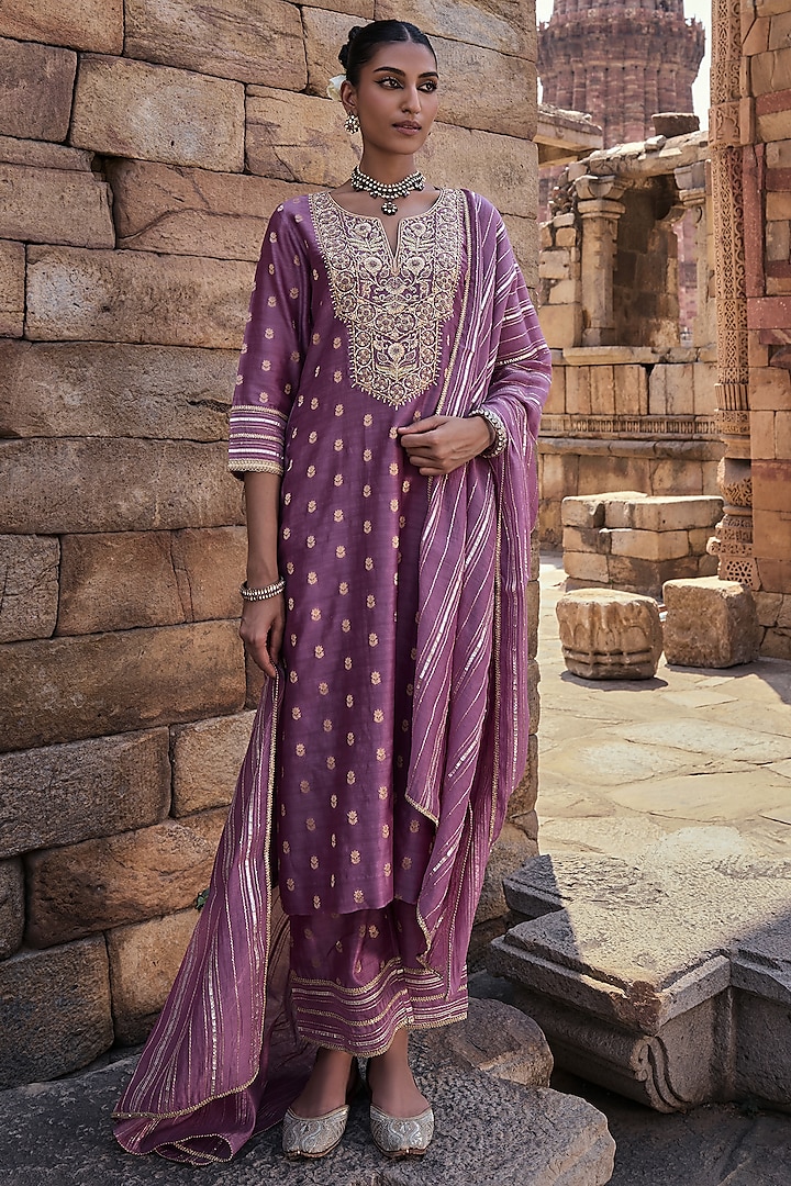 Purple Banarasi Chanderi Gota Embroidered Kurta Set by Kritika Dawar at Pernia's Pop Up Shop