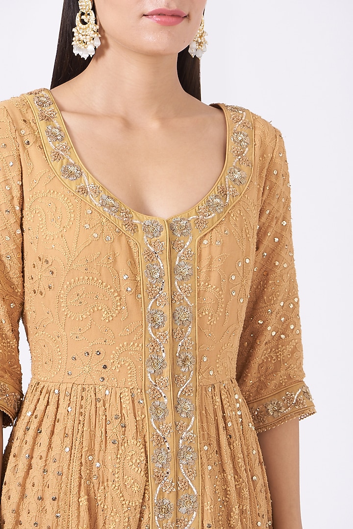Beige Georgette Hand Embroidered Lehenga Set by Kritika Dawar at Pernia's Pop Up Shop