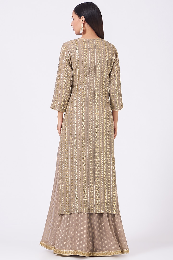 Mauve Georgette Gota Embroidered Kurta Set by Kritika Dawar at Pernia's Pop Up Shop