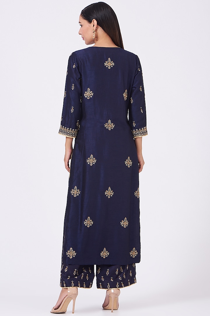 Midnight Blue Kurta Set With Zardosi Work by Kritika Dawar at Pernia's Pop Up Shop