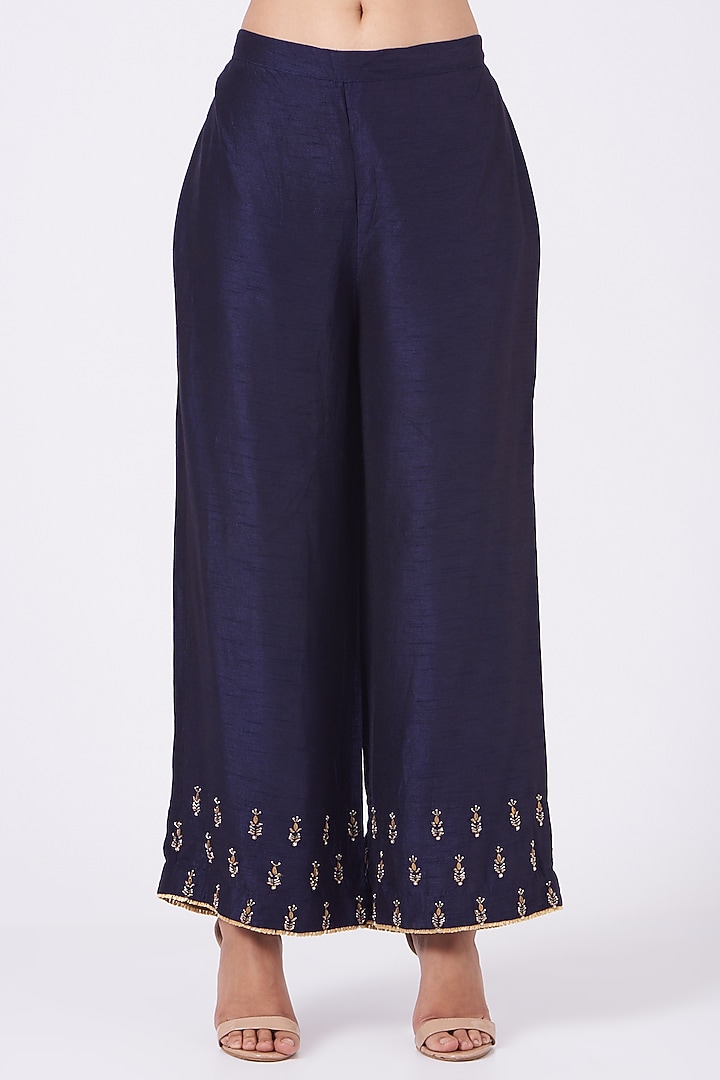 Midnight Blue Kurta Set With Zardosi Work by Kritika Dawar at Pernia's Pop Up Shop