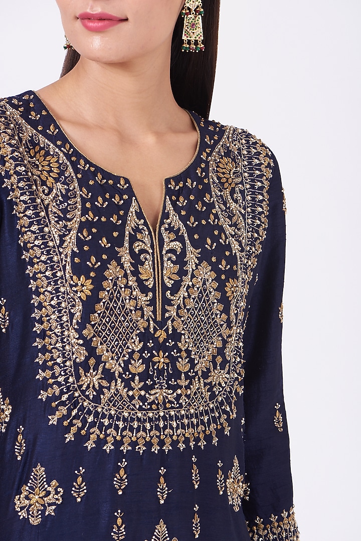 Midnight Blue Kurta Set With Zardosi Work by Kritika Dawar at Pernia's Pop Up Shop