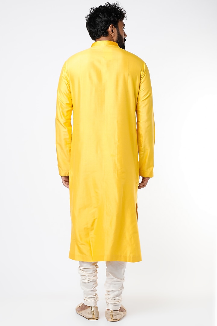 Yellow Cotton Silk Kurta Set by Kishore Ramani at Pernia's Pop Up Shop