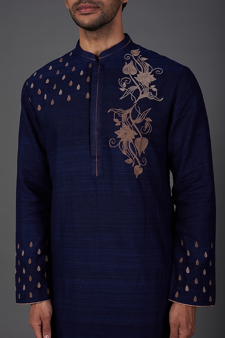 Navy Motif Embroidered Kurta Set by Kishore Ramani at Pernia's Pop Up Shop