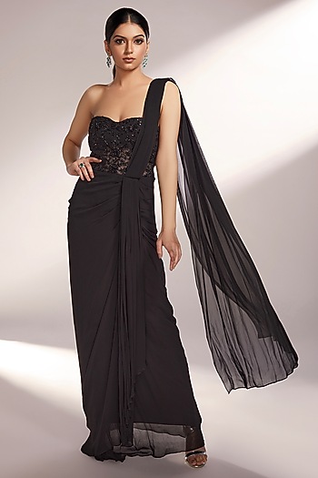 Black Net & Georgette 3D Floral Embroidered Wedding Gown Saree by KIYOHRA at Pernia's Pop Up Shop