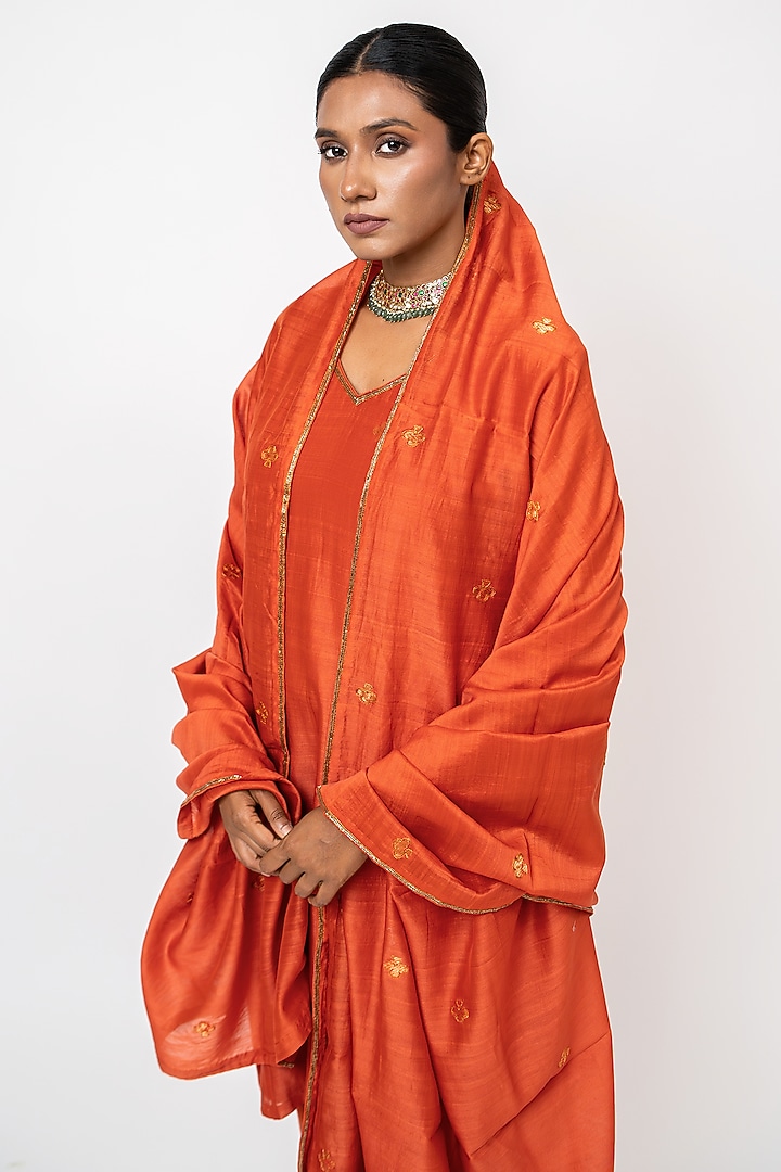 Orange Handwoven Chanderi Silk Embroidered Kurta Set by Kajal Agrawal at Pernia's Pop Up Shop