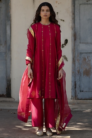 Red Handwoven Chanderi Silk Hand Embroidered Kurta Set by Kajal Agrawal