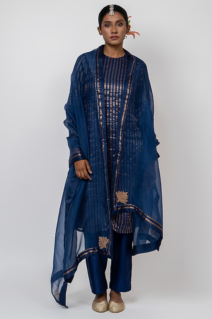 Blue Handwoven Stripe Chanderi Silk Hand Embroidered Kurta Set by Kajal Agrawal at Pernia's Pop Up Shop