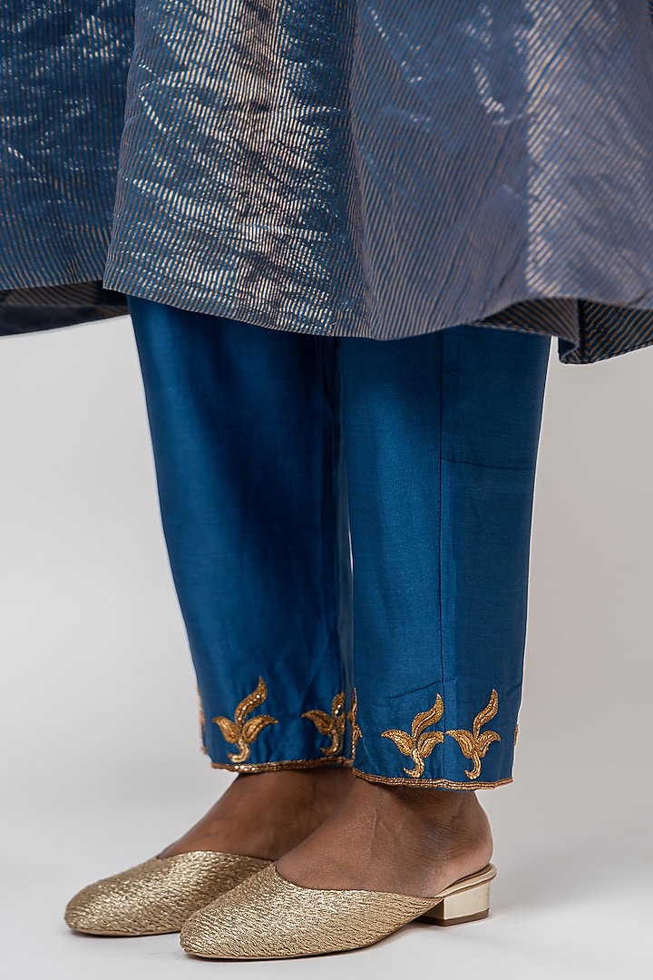 Blue Handwoven Stripe Chanderi Kurta Set by Kajal Agrawal at Pernia's Pop Up Shop