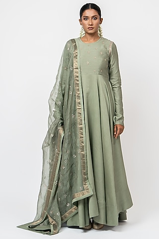 Green Handwoven Chanderi Silk Embroidered Anarkali Set by Kajal Agrawal