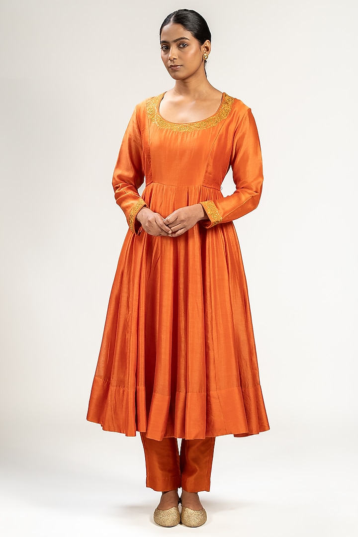 Orange Handwoven Chanderi Silk Embroidered Wedding Anarkali Set by Kajal Agrawal at Pernia's Pop Up Shop