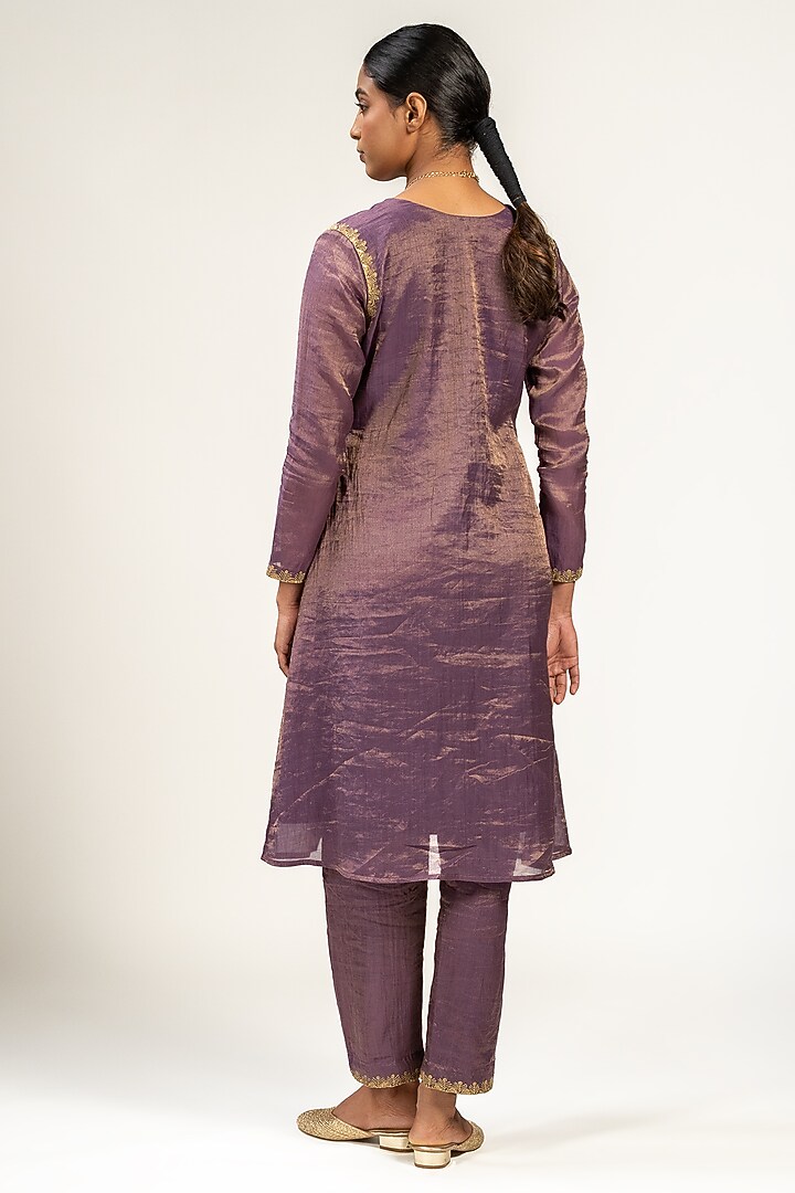 Purple Handwoven Zari Chanderi Embroidered Kurta Set by Kajal Agrawal at Pernia's Pop Up Shop