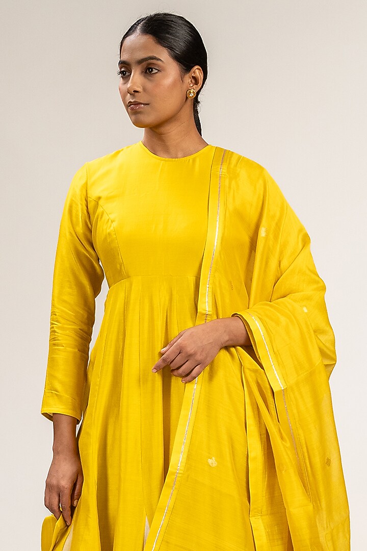 Yellow Handwoven Chanderi Silk Embroidered Wedding Anarkali Set by Kajal Agrawal at Pernia's Pop Up Shop