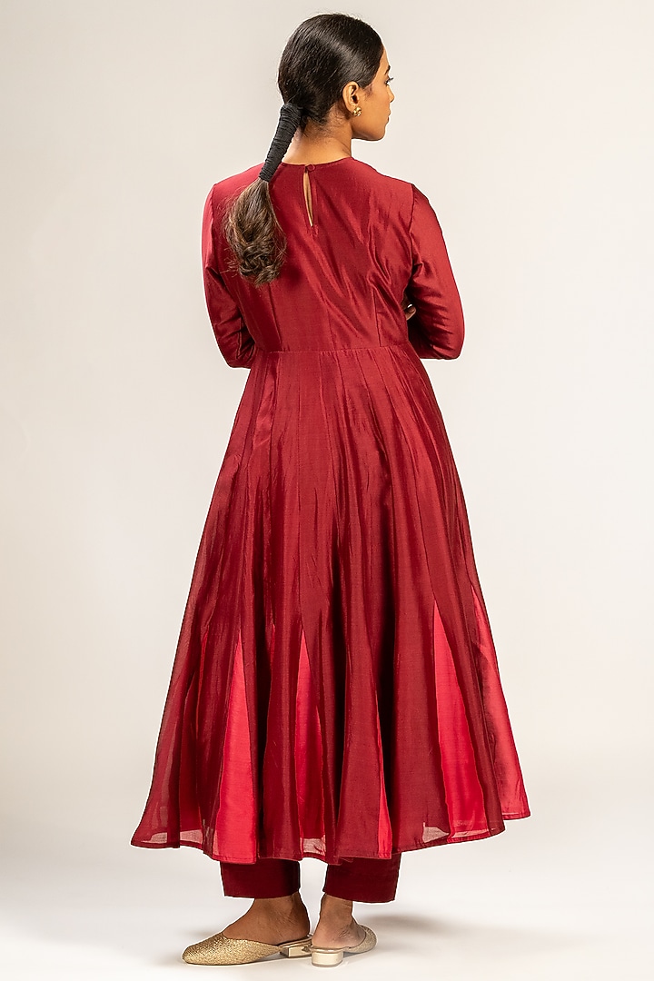 Wine Handwoven Chanderi Silk Embroidered Wedding Anarkali Set by Kajal Agrawal at Pernia's Pop Up Shop