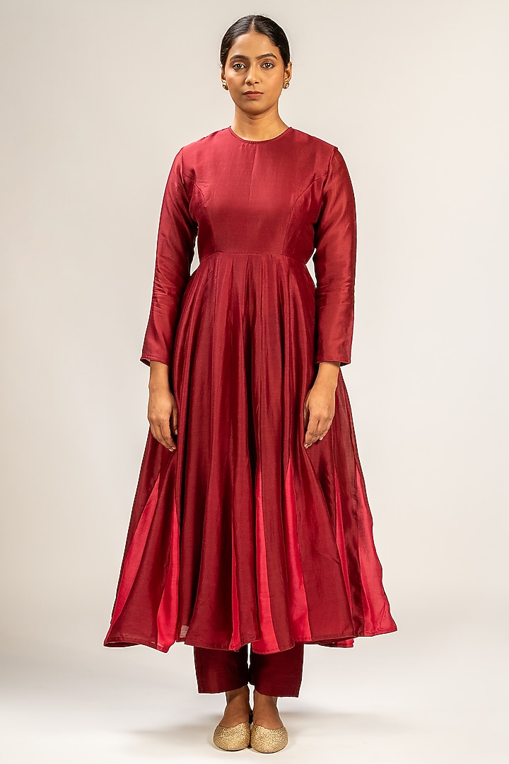 Wine Handwoven Chanderi Silk Embroidered Wedding Anarkali Set by Kajal Agrawal at Pernia's Pop Up Shop