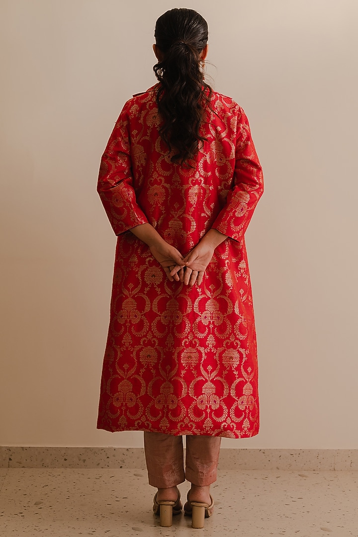Red Banarasi Floral Printed Jacket Set by Kajal Agrawal at Pernia's Pop Up Shop