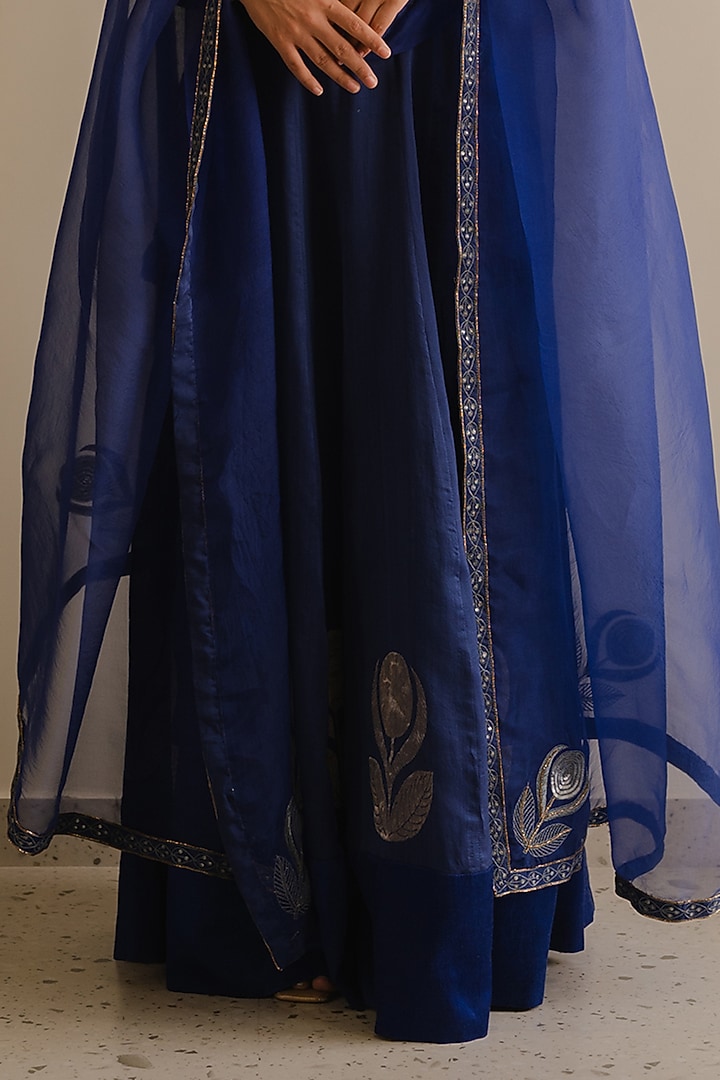 Blue Handloom Chanderi Silk Floral Motif Work Kalidar Wedding Lehenga Set by Kajal Agrawal at Pernia's Pop Up Shop