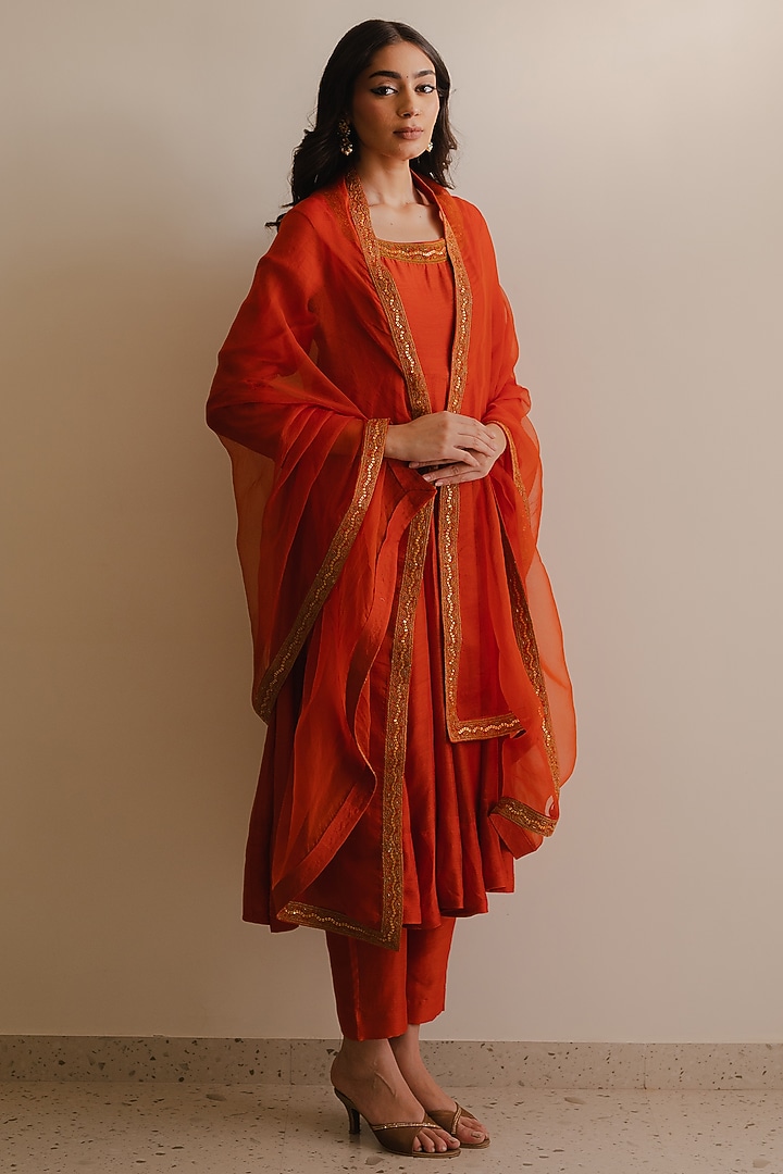 Rust Handloom Chanderi Silk Dori Marodi Embroidered Kurta Set by Kajal Agrawal at Pernia's Pop Up Shop