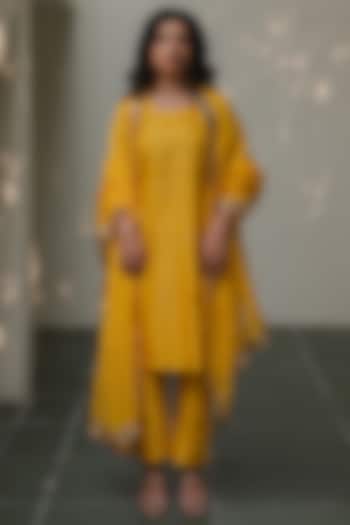 Yellow Handloom Chanderi Silk Kurta Set by Kajal Agrawal