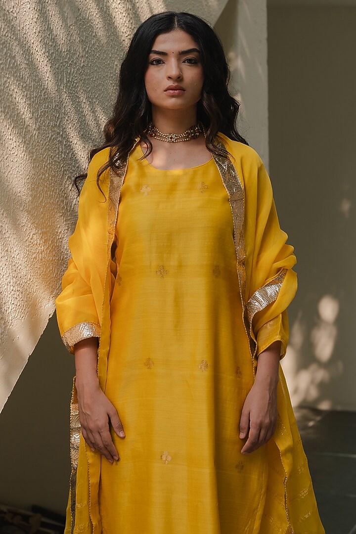 Yellow Handloom Chanderi Silk Kurta Set by Kajal Agrawal at Pernia's Pop Up Shop