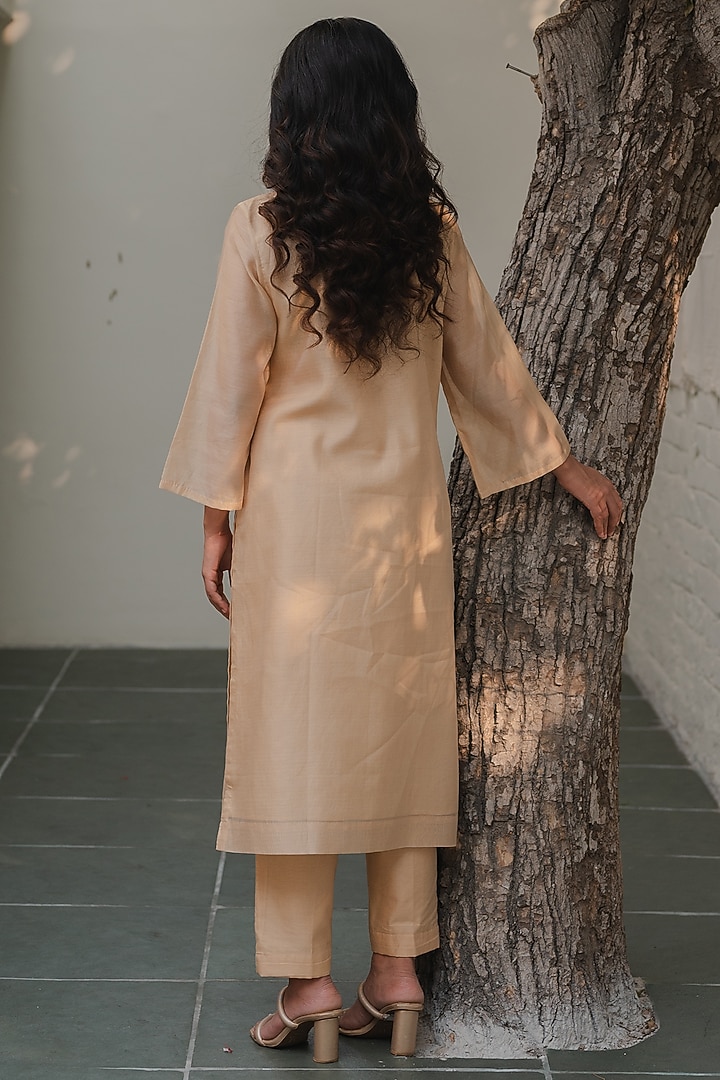 Beige Handloom Chanderi Silk Marodi Embroidered Kurta Set by Kajal Agrawal at Pernia's Pop Up Shop