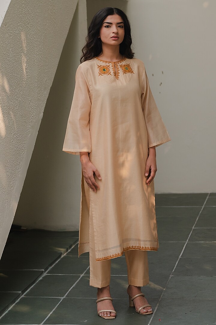 Beige Handloom Chanderi Silk Marodi Embroidered Kurta Set by Kajal Agrawal at Pernia's Pop Up Shop