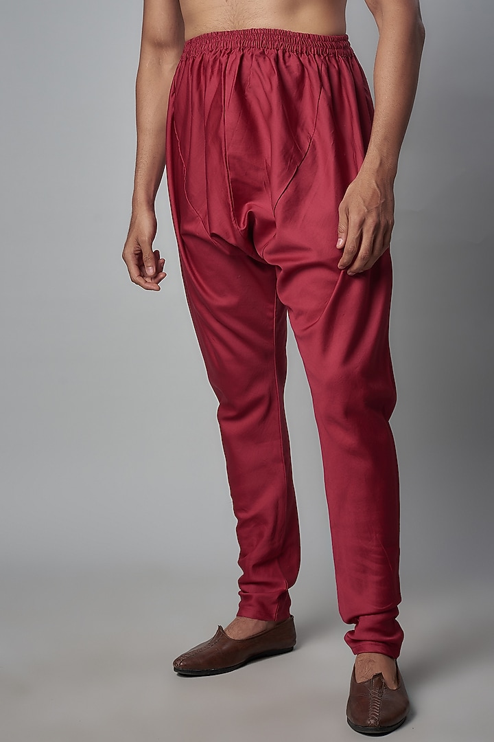 Cherry Red Textured Silk Embroidered Bundi Jacket Set by KSHITIJ CHOUDHARY MEN at Pernia's Pop Up Shop