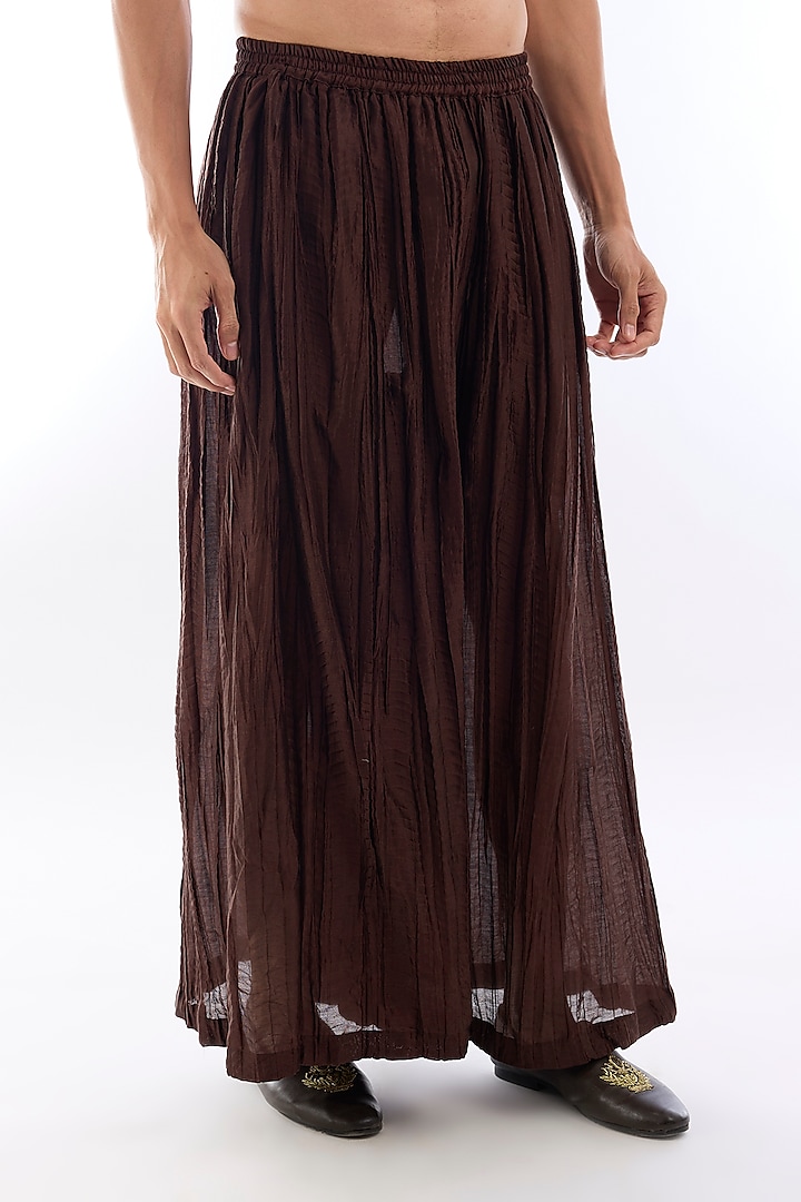 Brown Crushed Silk Kurta Set by KSHITIJ CHOUDHARY MEN at Pernia's Pop Up Shop