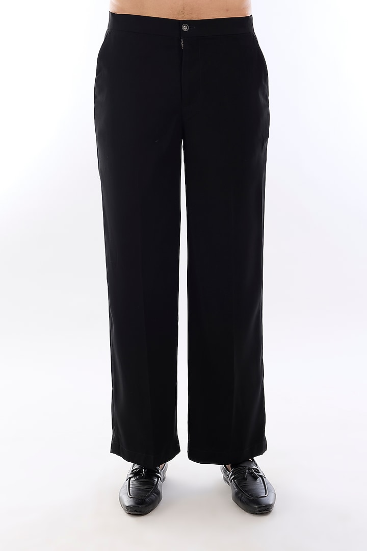 Black Armani Kasab Embroidered Kurta Set by KSHITIJ CHOUDHARY MEN at Pernia's Pop Up Shop