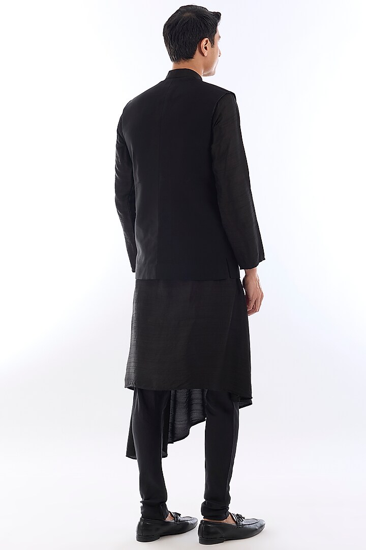 Black Silk Kasab Embroidered Open Wedding Indowestern Set by KSHITIJ CHOUDHARY MEN at Pernia's Pop Up Shop