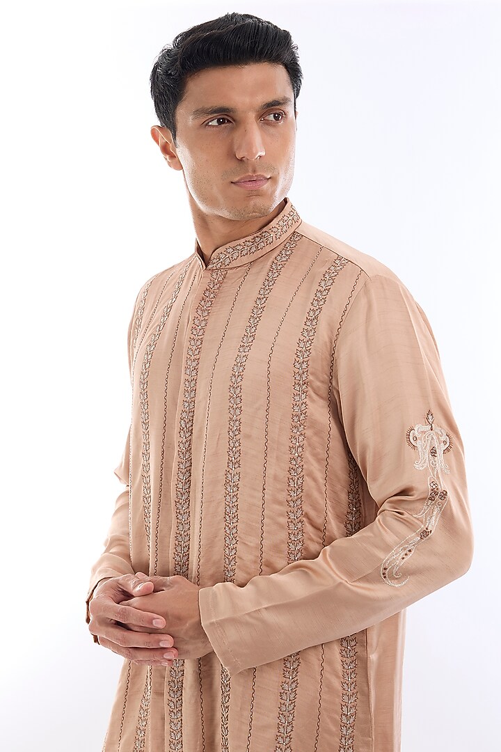 Pink Habutai Silk Kasab Embroidered Kurta Set by KSHITIJ CHOUDHARY MEN at Pernia's Pop Up Shop