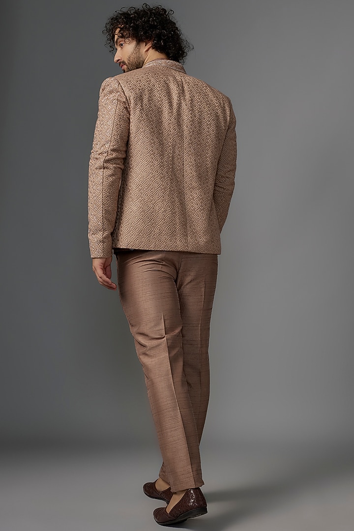 Peach Georgette Resham Embroidered Wedding Indowestern Set by KSHITIJ CHOUDHARY MEN at Pernia's Pop Up Shop