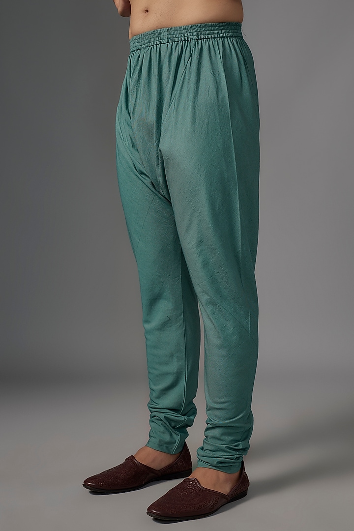 Sea Green Georgette Resham Embroidered Kurta Set by KSHITIJ CHOUDHARY MEN at Pernia's Pop Up Shop