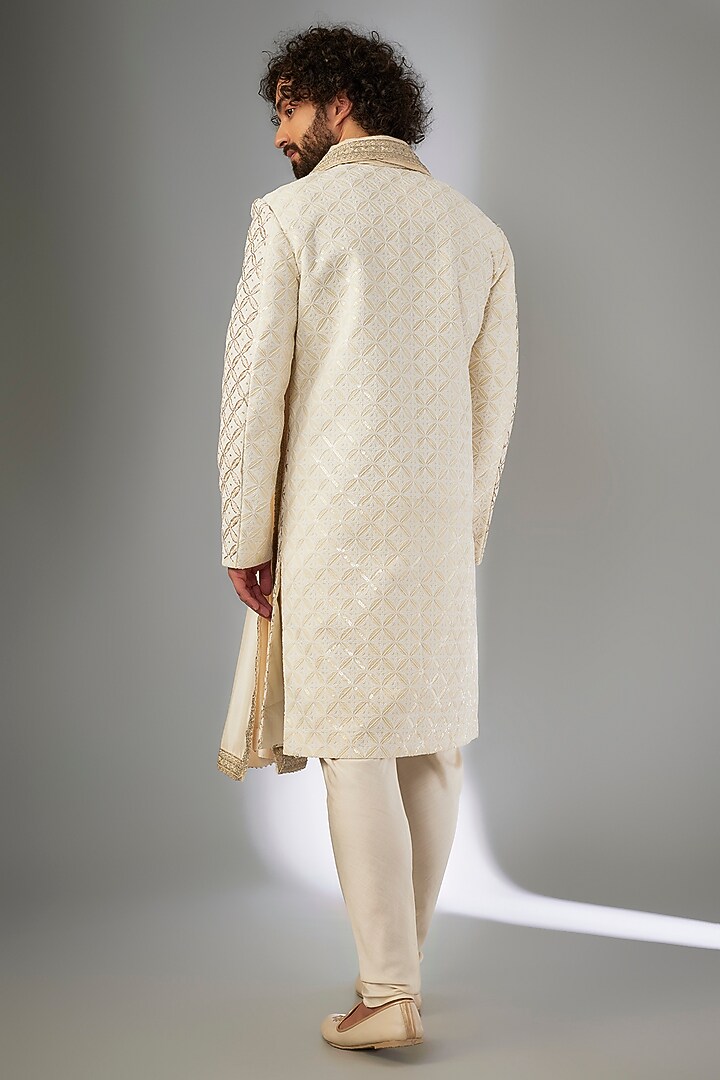 Ivory Chanderi Resham Work & Cutdana Embroidered Groom Sherwani Set by KSHITIJ CHOUDHARY MEN at Pernia's Pop Up Shop