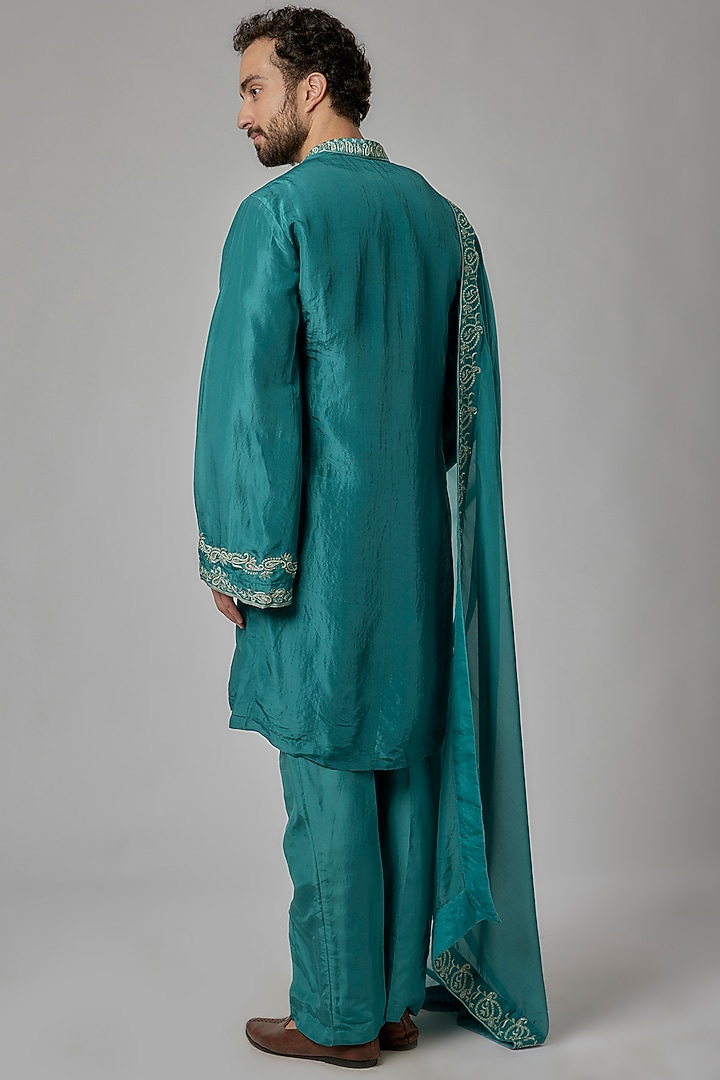Peacock Blue Silk & Viscose Organza Cutdana Embroidered Kurta Set by KSHITIJ CHOUDHARY MEN at Pernia's Pop Up Shop