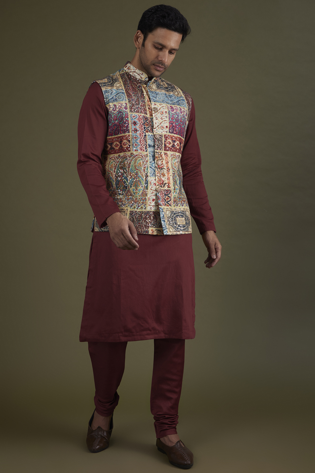 Multi-Colored Georgette Printed & Embroidered Bundi Jacket Set by KSHITIJ CHOUDHARY MEN at Pernia's Pop Up Shop