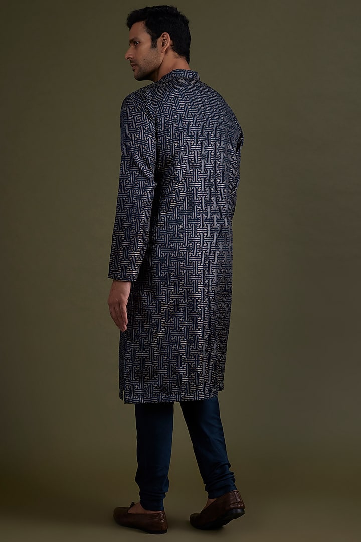 Navy Blue Silk Thread Embroidered Kurta Set by KSHITIJ CHOUDHARY MEN at Pernia's Pop Up Shop