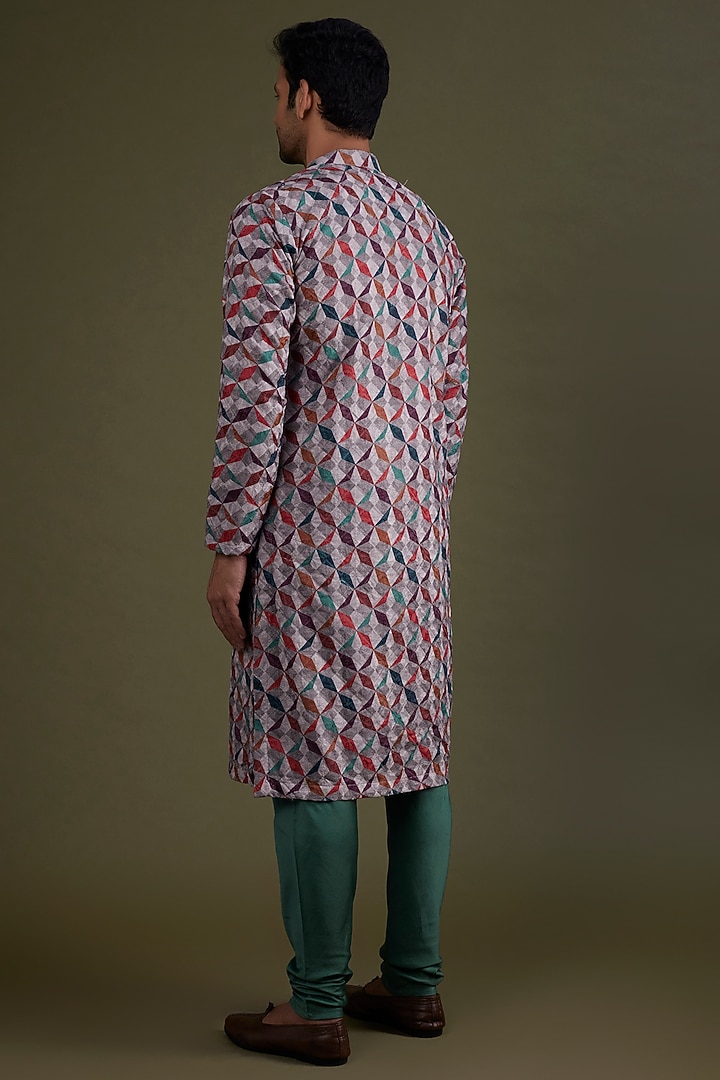 Off-White Cotton Printed & Thread Embroidered Kurta Set by KSHITIJ CHOUDHARY MEN at Pernia's Pop Up Shop