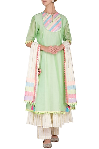Green Embellished Kurta Set by Kanika J Singh
