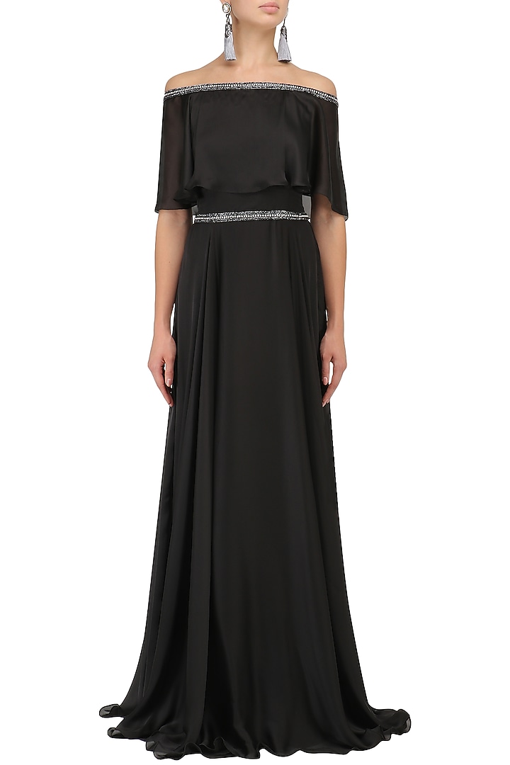 Black off-shoulder cape gown available only at Pernia's Pop Up Shop.