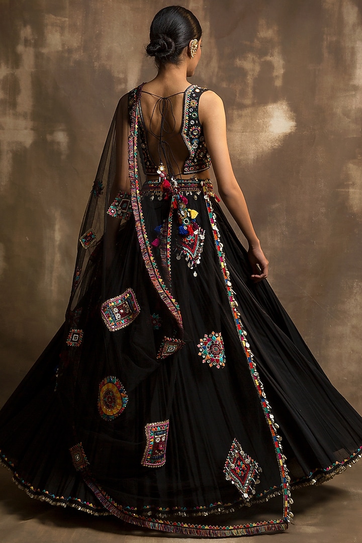 Black Hand Embroidered Flared Bridal Lehenga Set by Karishma Khanduja Bareilley at Pernia's Pop Up Shop