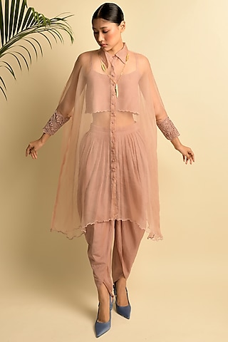 Salmon Pink Organza Kaftan Set by Karishma Khanduja Bareilley