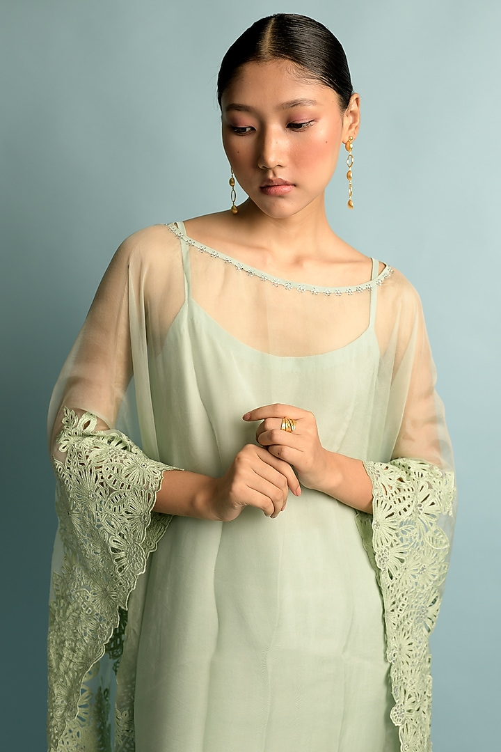 Green Organza Kurta Set by Karishma Khanduja Bareilley at Pernia's Pop Up Shop