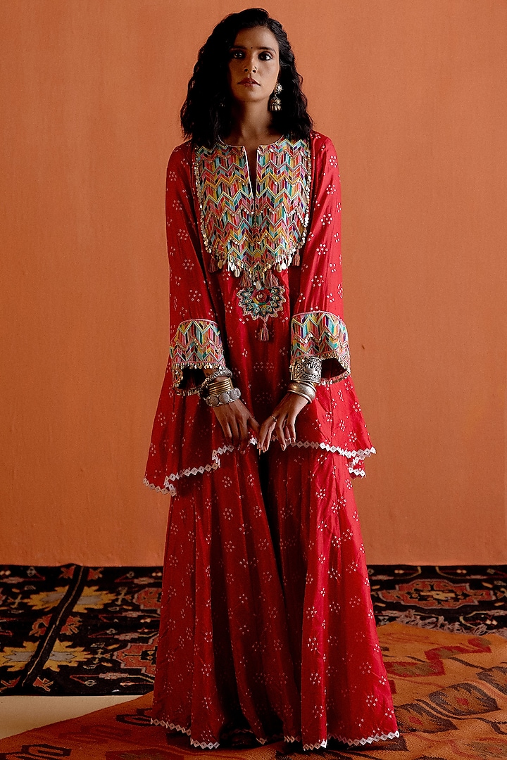 Red Habotai Silk Bandhani Gharara Set by Karishma Khanduja Bareilley