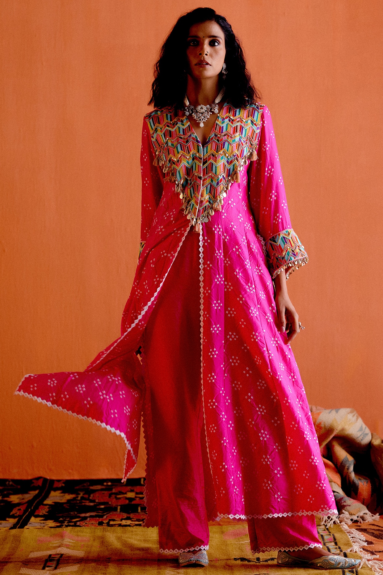 Buy Ishin Women's Cotton Red Bandhani Print Embellished Straight Kurta  Sharara Set Online – ISHIN FASHIONS