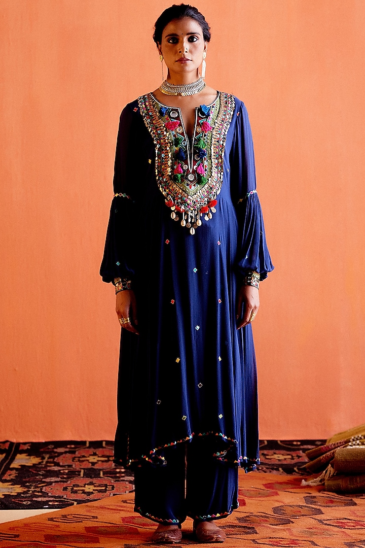 Blue Georgette Embroidered Pleated Wedding Anarkali Set by Karishma Khanduja Bareilley at Pernia's Pop Up Shop