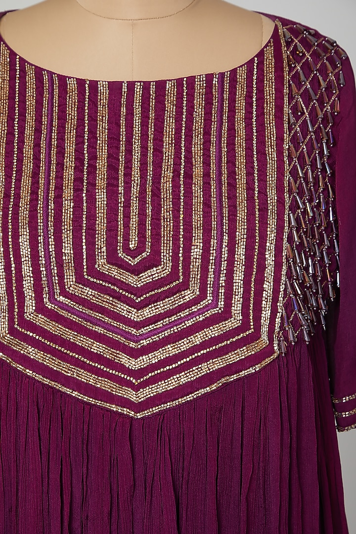 Violet Embroidered Kurta With Palazzo Pants by Kakandora at Pernia's Pop Up Shop