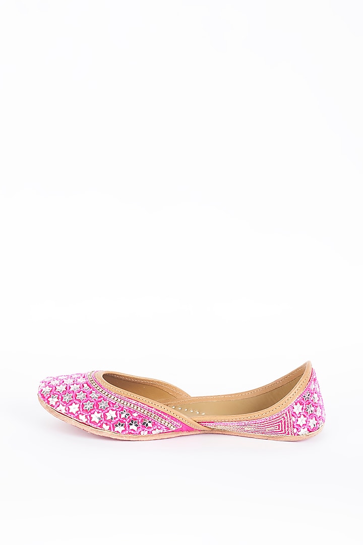 Pink Handcrafted Juttis by Kasually Klassy