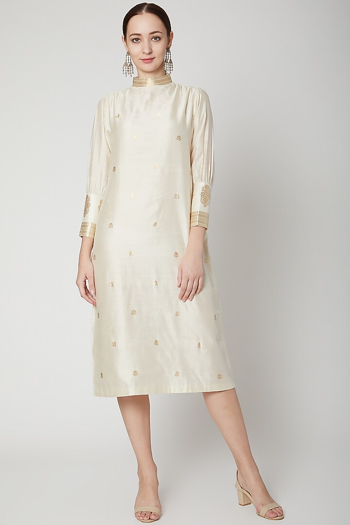 White Midi Vacation Dress With Back Slit by Kritika Murarka at Pernia's Pop Up Shop