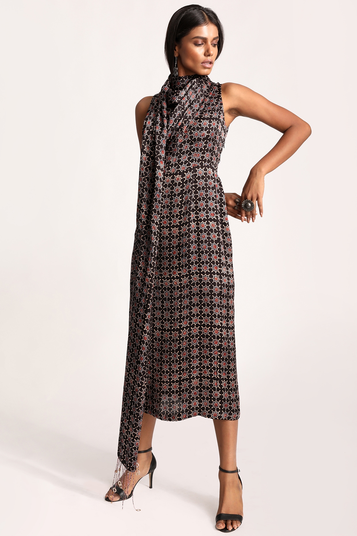 Shop Black Ajrak Print Dress for Women Online from India s Luxury Designers 2024
